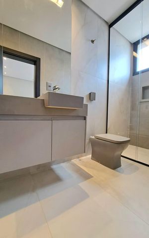 Casa de condomínio à venda com 407m², 4 quartos e 6 vagas