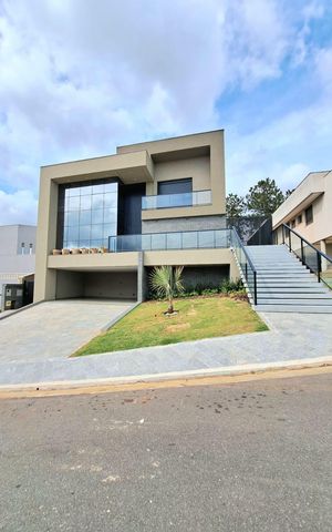 Casa de condomínio à venda com 407m², 4 quartos e 6 vagas