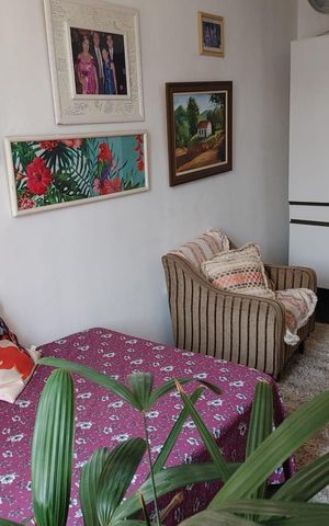 Casa de condomínio à venda com 345m², 4 quartos e 2 vagas Casa de condomínio à venda com 345m², 4 quartos e 2 vagasQuarto 4