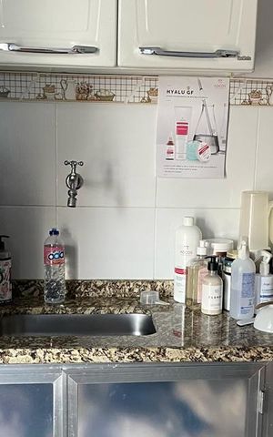 Casa à venda com 197m², 4 quartos e 2 vagas Casa à venda com 197m², 4 quartos e 2 vagasQuarto Serviços