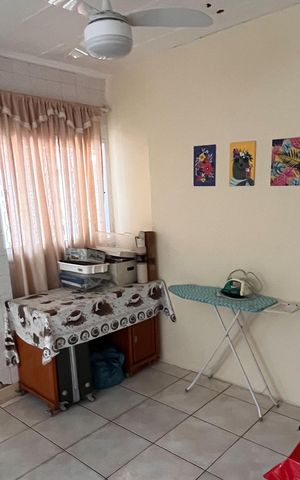 Casa à venda com 197m², 4 quartos e 2 vagas Casa à venda com 197m², 4 quartos e 2 vagasSuite anexa