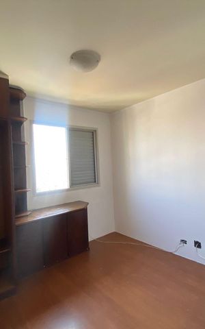 Apartamento para alugar com 104m², 3 quartos e 2 vagas Apartamento para alugar com 104m², 3 quartos e 2 vagasQuarto