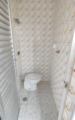 Apartamento para alugar com 104m², 3 quartos e 2 vagas Apartamento para alugar com 104m², 3 quartos e 2 vagasBanheiro de Serviço
