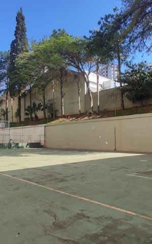 Apartamento para alugar com 104m², 3 quartos e 2 vagas Apartamento para alugar com 104m², 3 quartos e 2 vagasÁrea comum