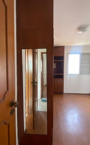 Apartamento para alugar com 104m², 3 quartos e 2 vagas Apartamento para alugar com 104m², 3 quartos e 2 vagasQuarto