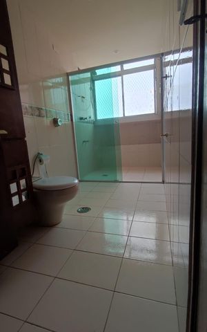 Apartamento para alugar com 104m², 3 quartos e 2 vagas Apartamento para alugar com 104m², 3 quartos e 2 vagasBanheiro 1