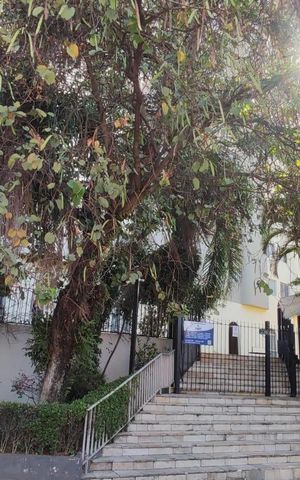 Apartamento para alugar com 104m², 3 quartos e 2 vagas Apartamento para alugar com 104m², 3 quartos e 2 vagasFachada