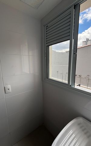 Apartamento à venda com 65m², 2 quartos e 1 vagaÁrea de Serviço