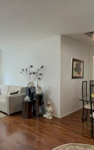 Apartamento à venda com 117m², 3 quartos e 2 vagas Apartamento à venda com 117m², 3 quartos e 2 vagasSalas