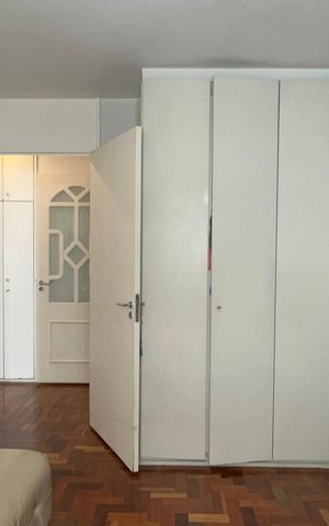 Apartamento à venda com 117m², 3 quartos e 2 vagas Apartamento à venda com 117m², 3 quartos e 2 vagasQuarto 1