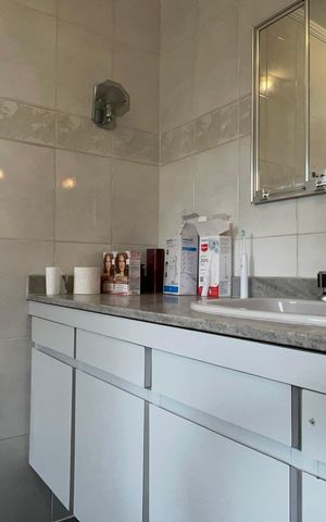 Apartamento à venda com 117m², 3 quartos e 2 vagas Apartamento à venda com 117m², 3 quartos e 2 vagasBanheiro da Suíte