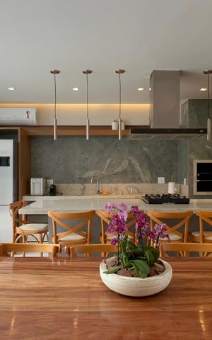Apartamento à venda com 117m², 3 quartos e 2 vagas Apartamento à venda com 117m², 3 quartos e 2 vagasSalão de Festas