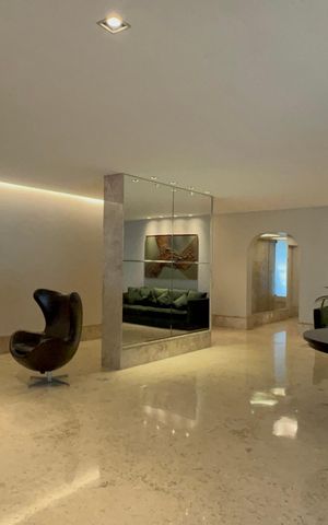 Apartamento à venda com 117m², 3 quartos e 2 vagas Apartamento à venda com 117m², 3 quartos e 2 vagasHall de entrada