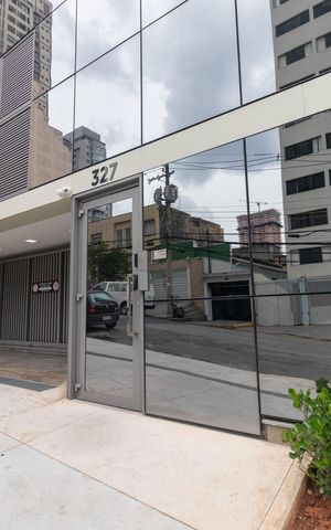Apartamento à venda com 100m², 2 quartos e 2 vagas Apartamento à venda com 100m², 2 quartos e 2 vagasFachada e Portaria