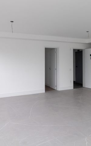 Apartamento à venda com 100m², 2 quartos e 2 vagas Apartamento à venda com 100m², 2 quartos e 2 vagasSala