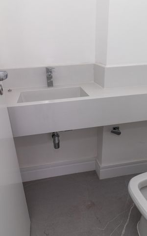 Apartamento à venda com 100m², 2 quartos e 2 vagas Apartamento à venda com 100m², 2 quartos e 2 vagasLavabo