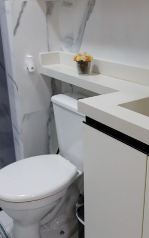 Apartamento à venda com 35m², 2 quartos e 1 vaga Apartamento à venda com 35m², 2 quartos e 1 vagaBanheiro