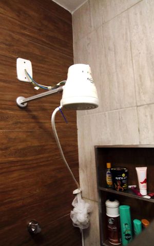 Casa à venda com 130m², 4 quartos e 1 vagaBanheiro Social