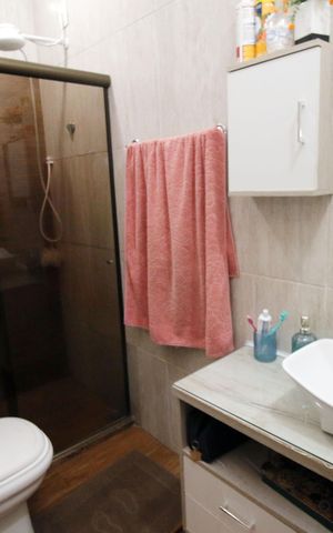 Casa à venda com 130m², 4 quartos e 1 vagaBanheiro da Suíte 1