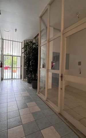 Studio à venda com 28m², 1 quarto e sem vaga Studio à venda com 28m², 1 quarto e sem vagaÁrea comum