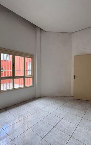 Studio à venda com 28m², 1 quarto e sem vaga Studio à venda com 28m², 1 quarto e sem vagaSala/Quarto/cozinha