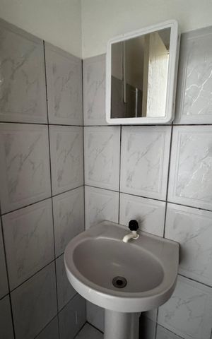 Studio à venda com 28m², 1 quarto e sem vaga Studio à venda com 28m², 1 quarto e sem vagaBanheiro