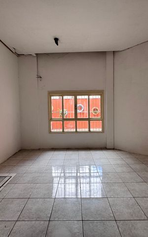 Studio à venda com 28m², 1 quarto e sem vaga Studio à venda com 28m², 1 quarto e sem vagaSala/Quarto/cozinha
