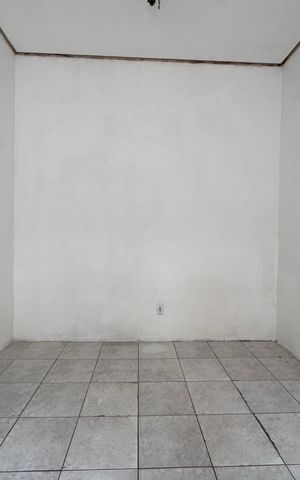 Studio à venda com 28m², 1 quarto e sem vaga Studio à venda com 28m², 1 quarto e sem vagaSala/Quarto/cozinha