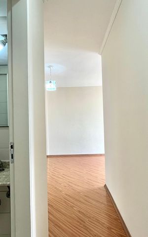 Apartamento à venda com 70m², 3 quartos e 2 vagasCorredor 