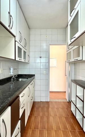 Apartamento à venda com 70m², 3 quartos e 2 vagasCozinha