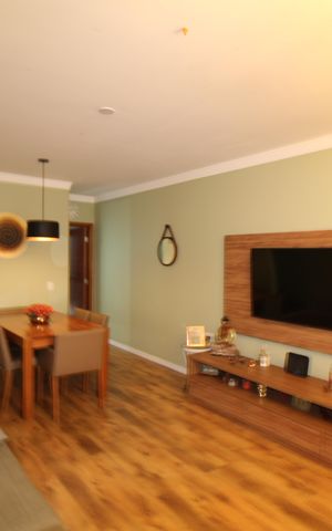 Casa à venda com 129m², 3 quartos e 2 vagasSala