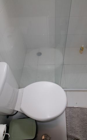 Casa à venda com 129m², 3 quartos e 2 vagasQuarto 2 - Banheiro