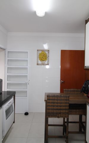 Casa à venda com 129m², 3 quartos e 2 vagasCozinha