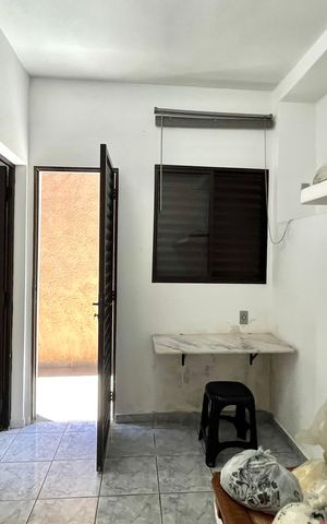 Casa à venda com 281m², 3 quartos e 3 vagas Casa à venda com 281m², 3 quartos e 3 vagasSuite de serviço
