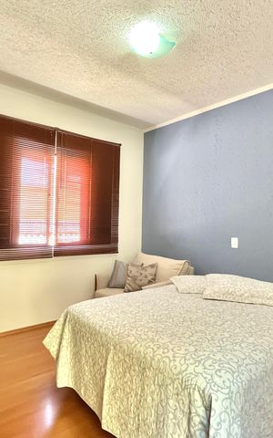 Casa à venda com 281m², 3 quartos e 3 vagas Casa à venda com 281m², 3 quartos e 3 vagasQuarto 2