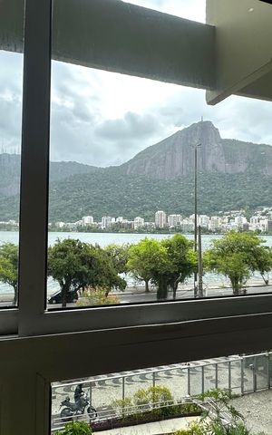 Apartamento à venda com 140m², 4 quartos e 1 vaga