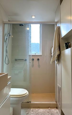 Apartamento à venda com 140m², 4 quartos e 1 vaga