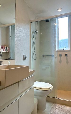 Apartamento à venda com 140m², 4 quartos e 1 vaga