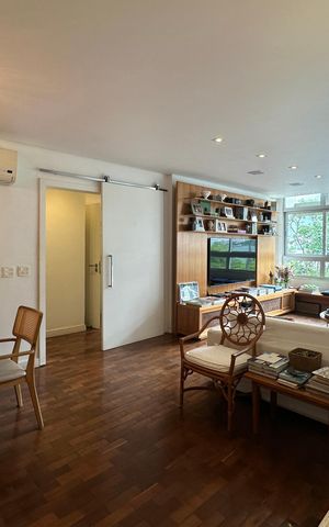 Apartamento à venda com 140m², 4 quartos e 1 vaga