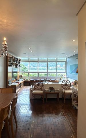 Apartamento à venda com 140m², 4 quartos e 1 vaga