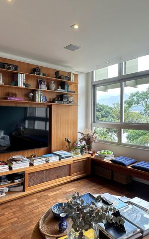 Apartamento à venda com 140m², 4 quartos e 1 vaga