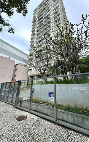 Apartamento à venda com 140m², 4 quartos e 1 vaga