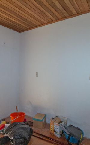 Casa à venda com 360m², 5 quartos e sem vaga Casa à venda com 360m², 5 quartos e sem vagaSala