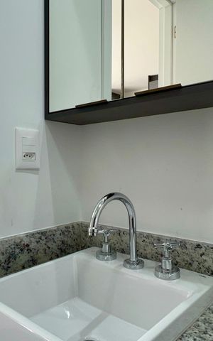 Studio para alugar com 25m², 1 quarto e sem vaga Studio para alugar com 25m², 1 quarto e sem vagaBanheiro
