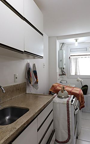 Apartamento à venda com 60m², 2 quartos e 1 vagaCozinha