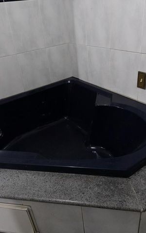 Casa para alugar com 250m², 4 quartos e 15 vagas Casa para alugar com 250m², 4 quartos e 15 vagasBanheiro da Suíte