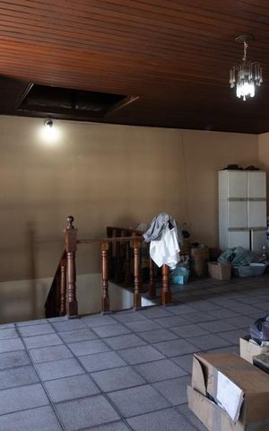 Casa para alugar com 250m², 4 quartos e 15 vagas Casa para alugar com 250m², 4 quartos e 15 vagasQuarto de Serviço