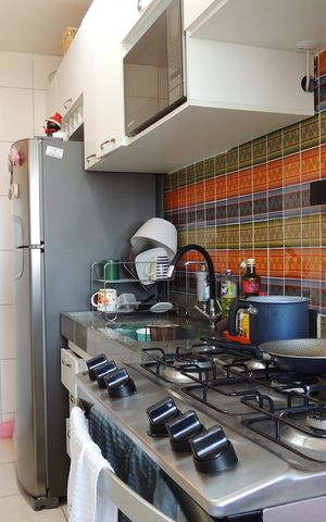 Apartamento à venda com 49m², 2 quartos e 1 vagaCozinha - Armários