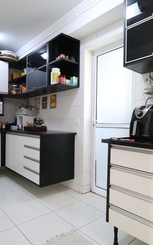 Apartamento à venda com 142m², 3 quartos e 3 vagasCozinha