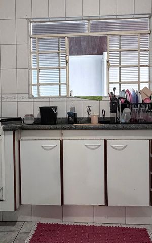 Casa à venda com 300m², 5 quartos e 2 vagas Casa à venda com 300m², 5 quartos e 2 vagasCozinha